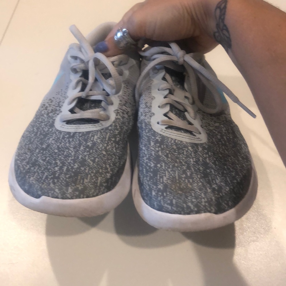 Nike Shoes - Picture 2 of 5